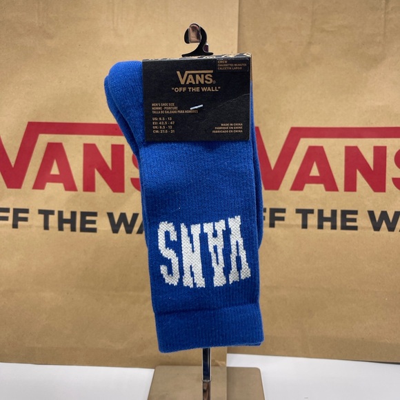 VANS "Off The Wall" socks
New with the tag authentic Vans socks (1 pair) - Picture 1 of 16